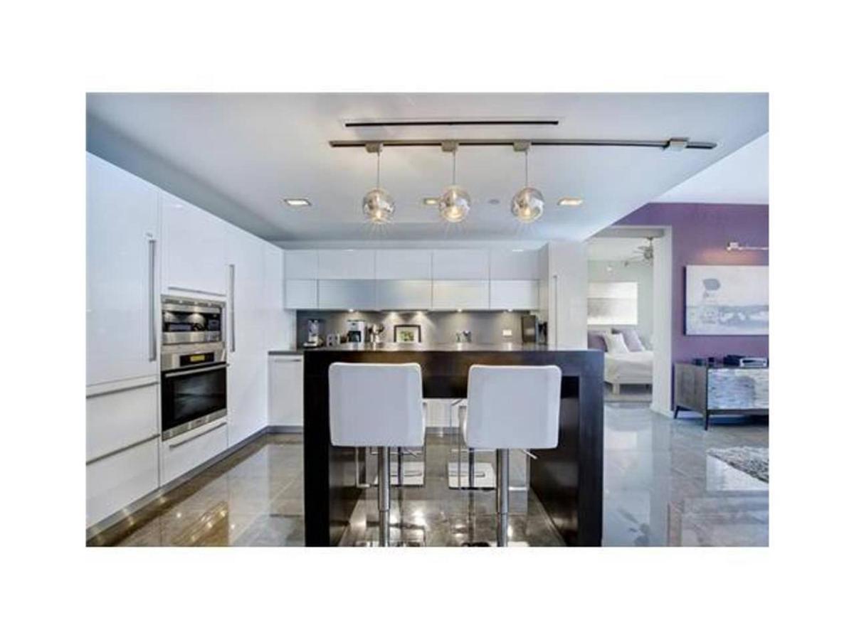 Luxury Boutique Suite Collins Ave Miami Beach Exterior foto